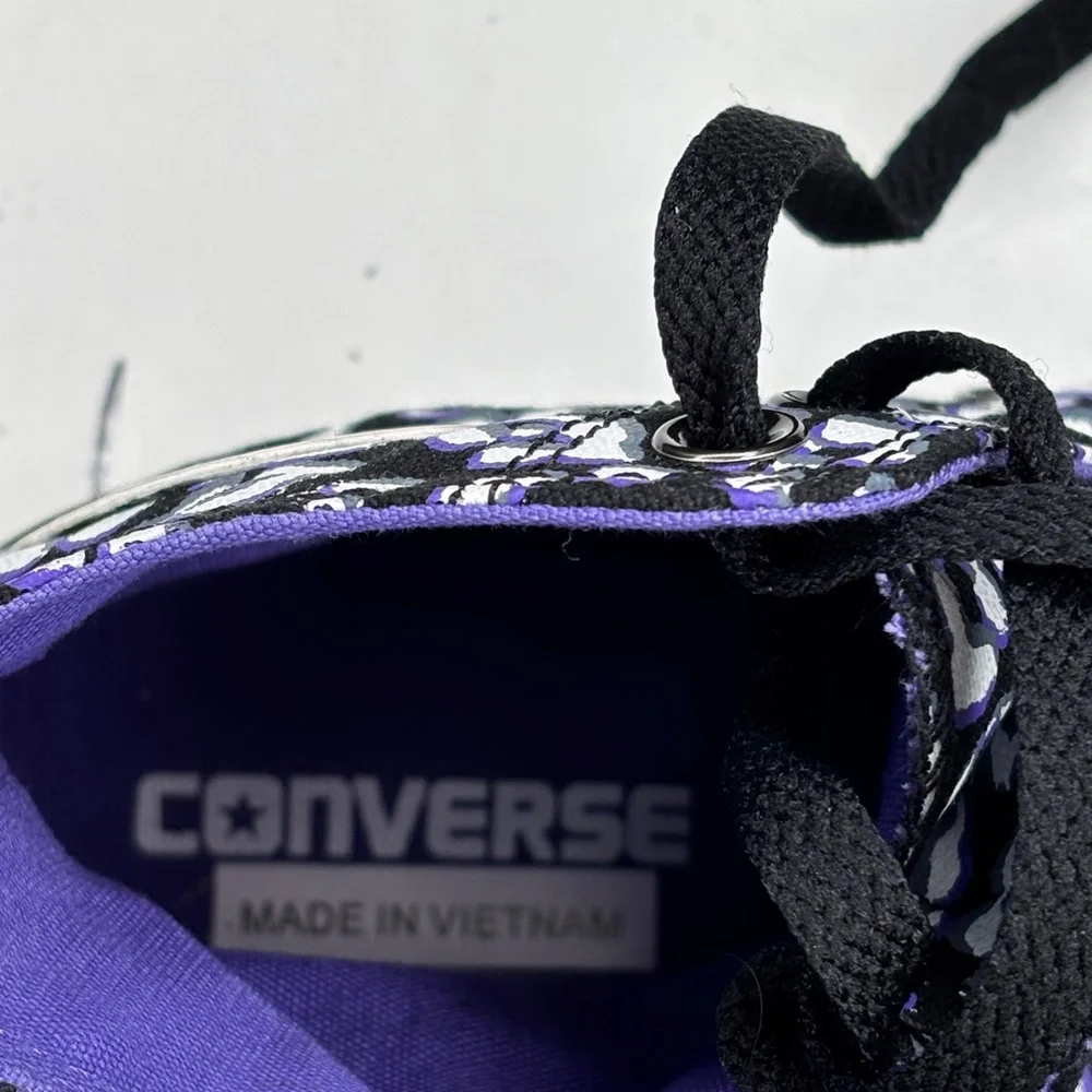 Converse Black, Purple and White Sneakers animal print Vibrant Purple Lining 6.5 - Picture 7 of 9